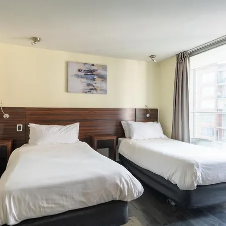 Tribeca Twin Studio W/Wifi, Smart Tv & Balcony Apartment